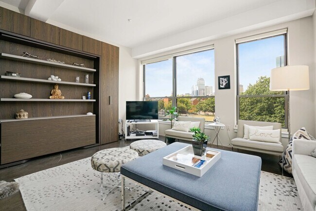 Photo - 1166 Washington St Unit 305