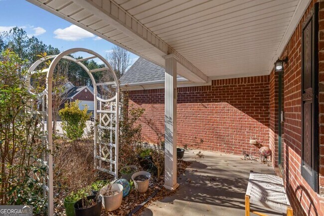7200 Ravenwood Ln