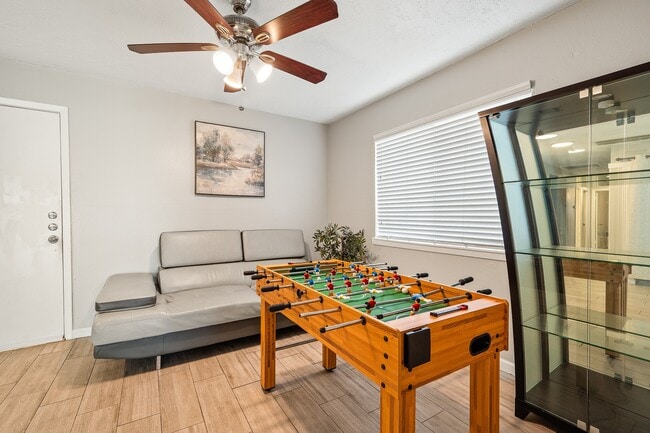 Photo - 9907 Towne Tower Ln