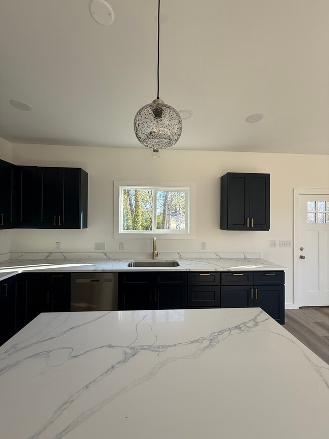 Kitchen - 631 Morreene Rd Unit 2 Story