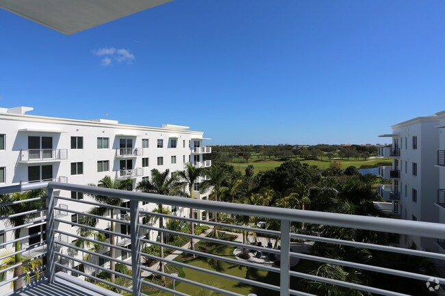 10X Boca Raton