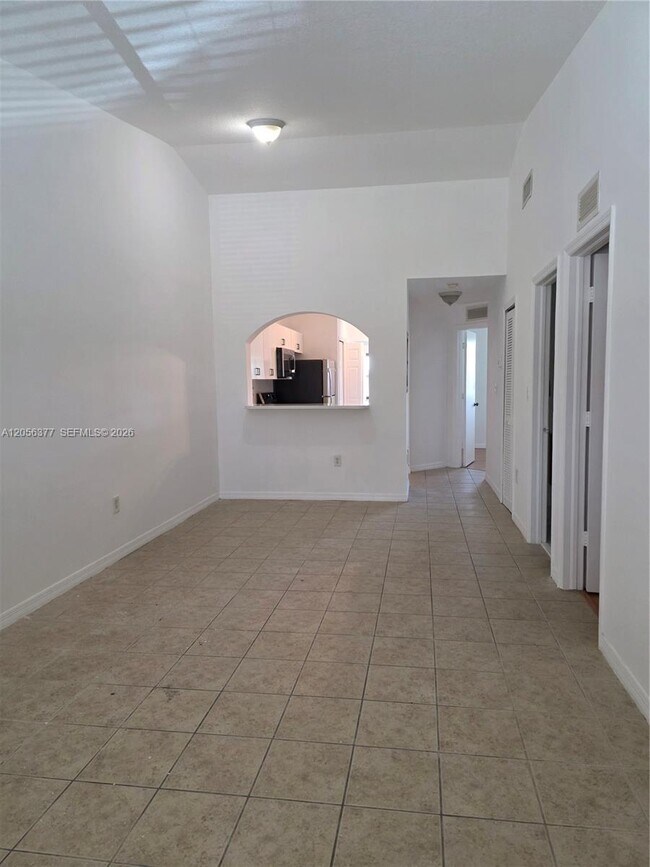 Photo - 3415 NE 9th Dr Unit 202