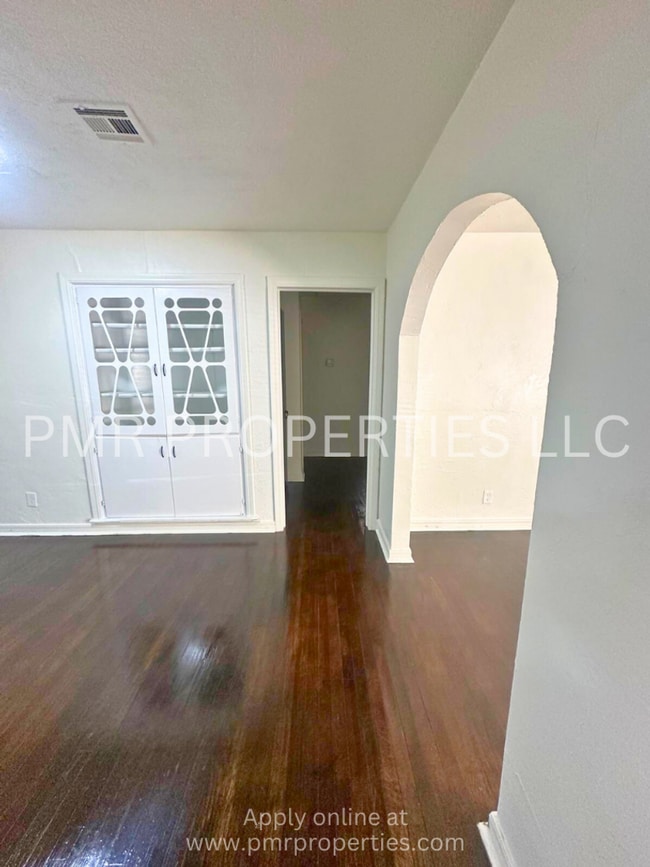 Photo - 3 Bedrooms / 1 Bathroom House