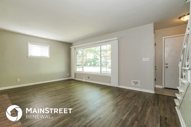 Photo - 298 Pineview Dr