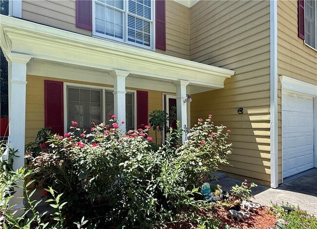 Photo - 2835 Binghampton Ln