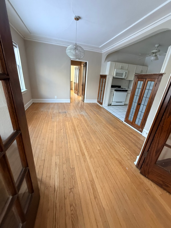 Photo - 3456 N Oakland Ave Unidad 4