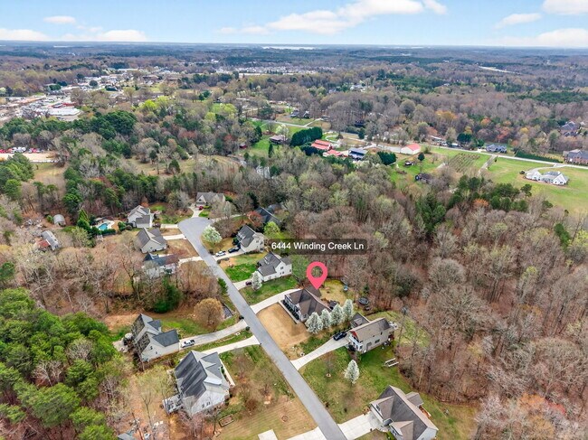 Photo - 6444 Winding Creek Ln