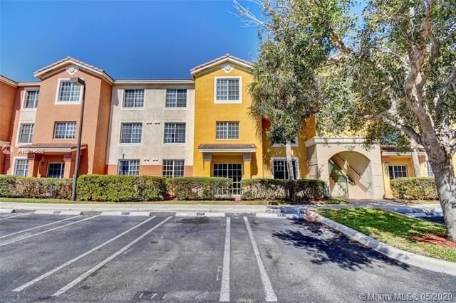 Photo - 6761 Heritage Grande Condo