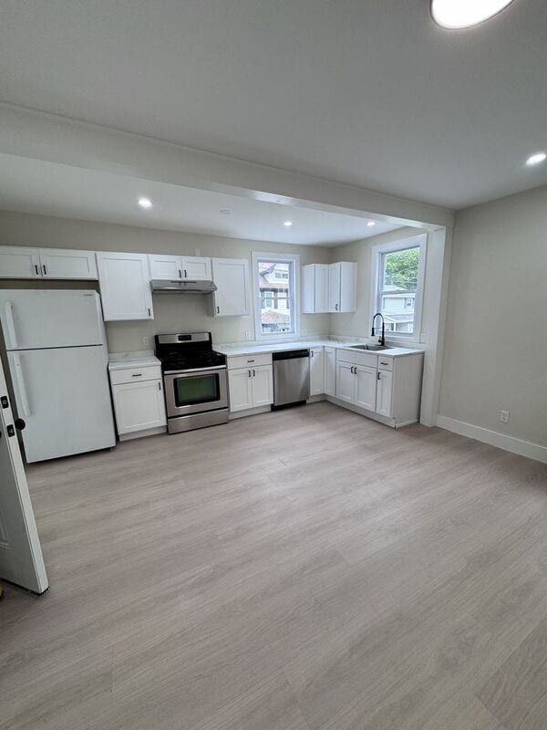 Building Photo - 22 Fleming St Unit 1 (DN)