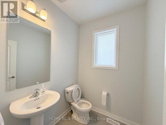 Photo - 426 Mortar Ter