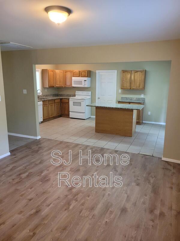 Photo - 47 Holstone Ln