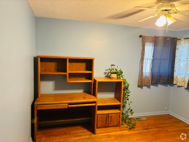 Building Photo - 8700 Central Ave Rental