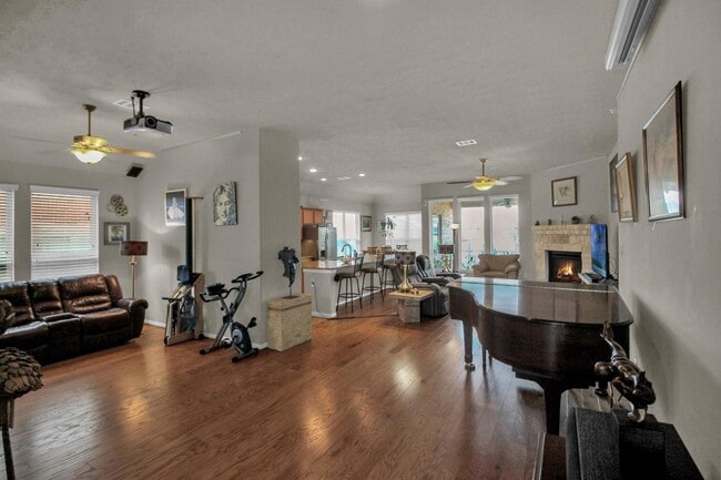 Photo - 3826 Pantano Ct