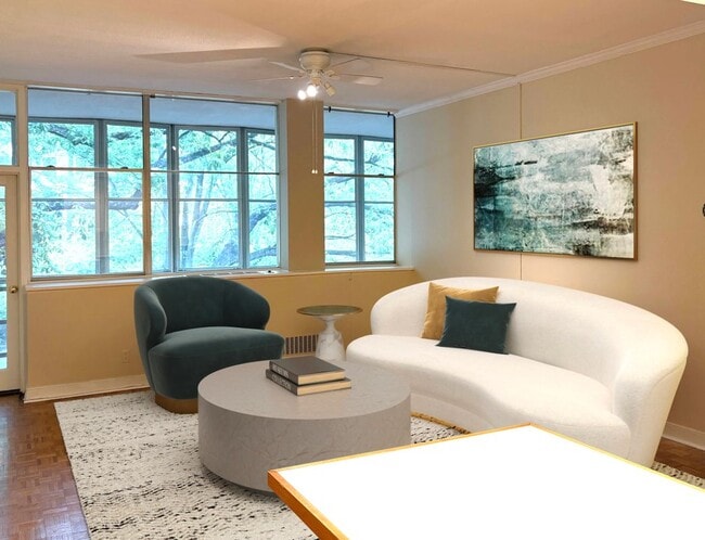 Building Photo - 3060 Pharr Ct N Northwest