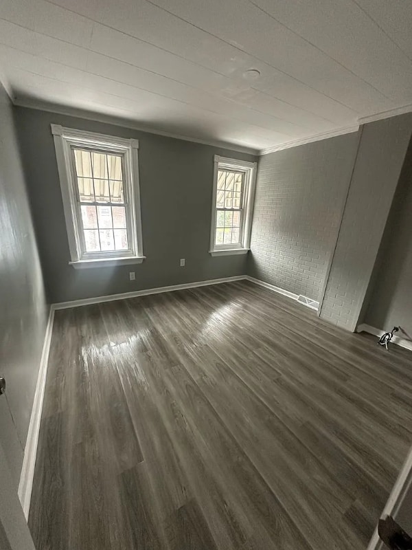 Photo - 828 Beatty St