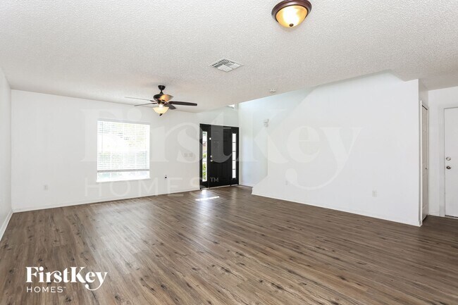 Photo - 4123 Woodley Creek Rd