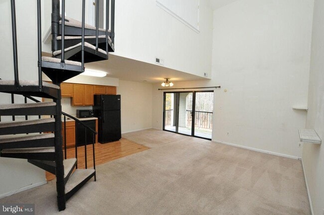 Photo - 28 Bridgewater Dr