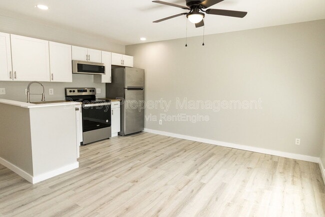Photo - 903 Forest Dale Ln