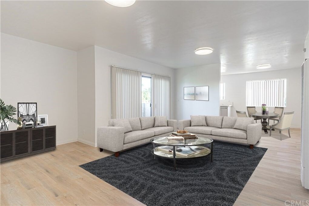 Photo - Large 1bd condo. near 91, 405 &110 Fwy, Must see to appreciate!
