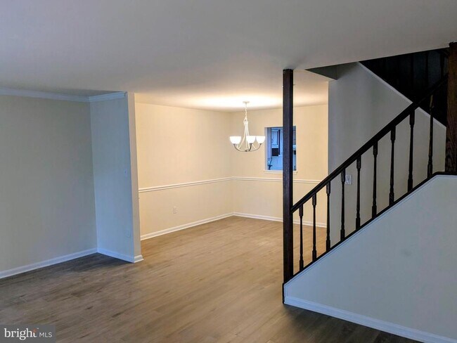 Photo - 17109 Briardale Rd