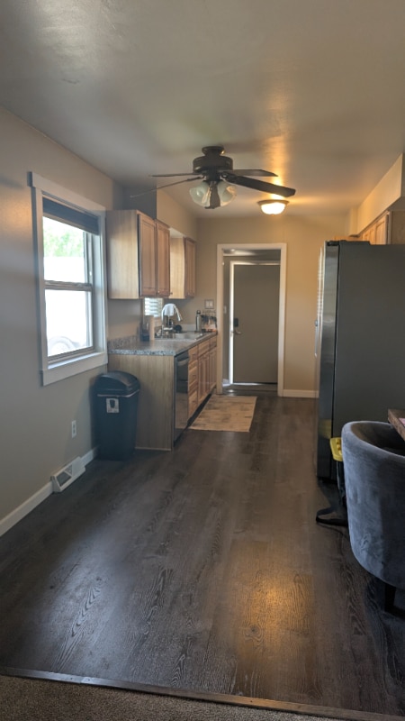 Photo - 8 17th Ave S