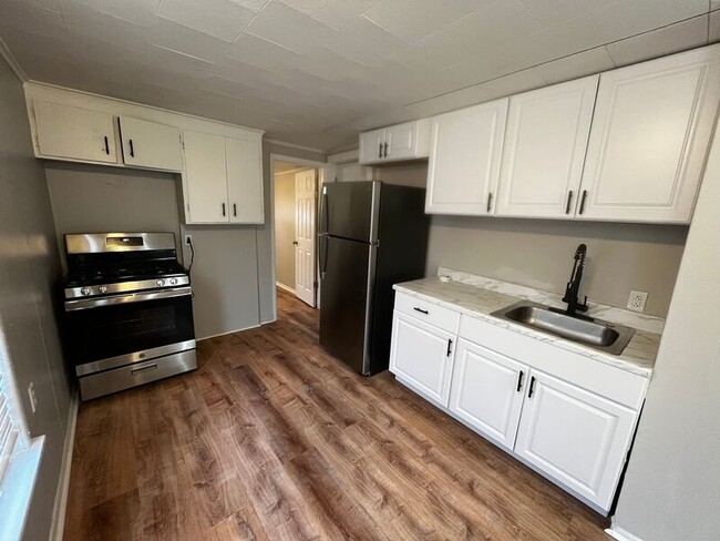 Photo - 14 Beechwood St Unidad 14 Beechwood Front