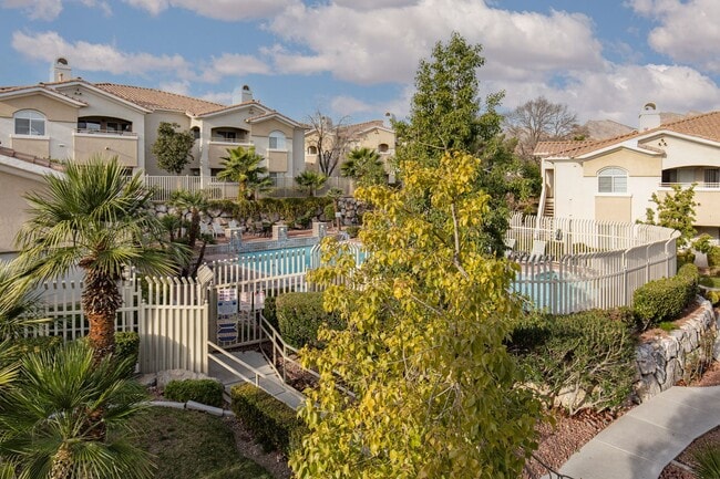 Photo - Fully furnished luxury 3br townhome with garage in gated Summerlin community