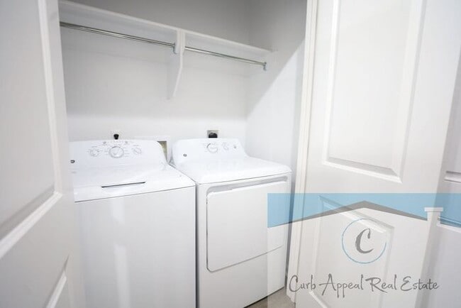 Photo - Luxury 2 bed 1 bath apartment - brand new construction!! Washer, dryer and utilities included!!
