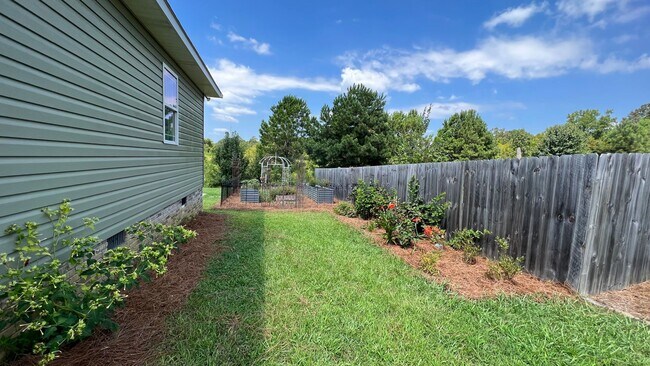 Photo - Great Southside Neighborhood! Casa