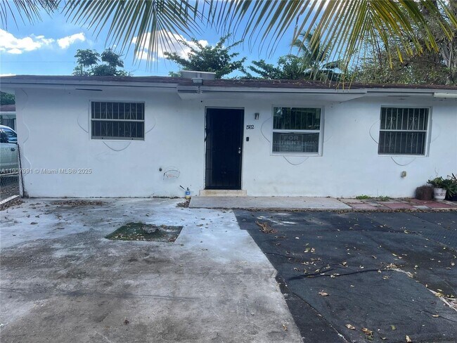 Photo - 15812 NW 39th Ct