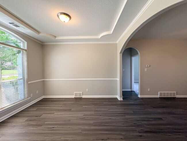 Photo - 4 bed, 3 bath in Bartlett with a BONUS room