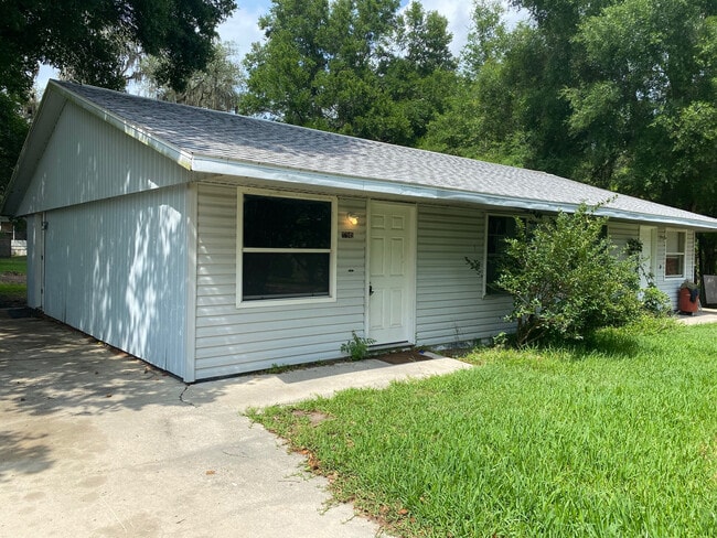 Building Photo - 37845 Crystal Way Rental