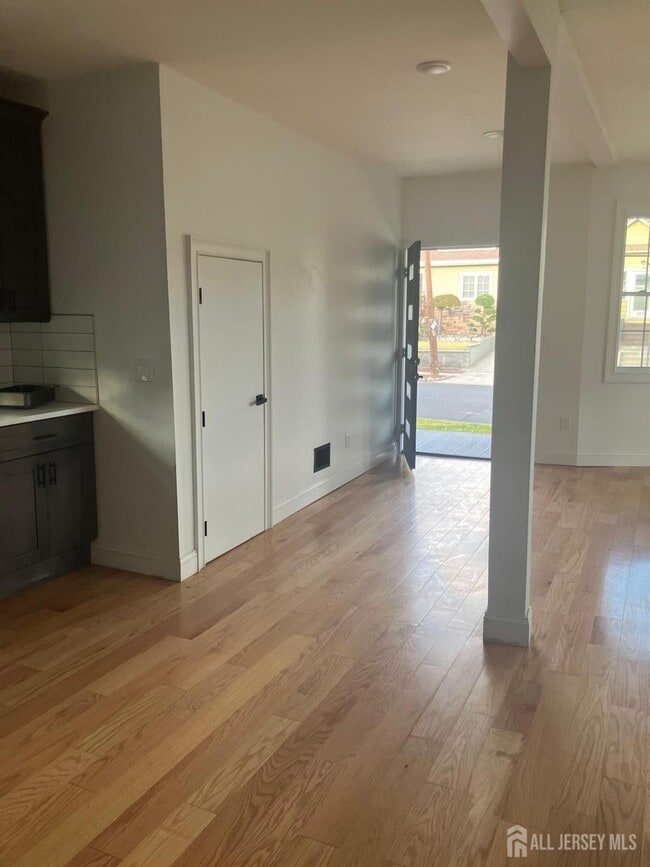 Photo - 401 Ainsworth St Unit 1