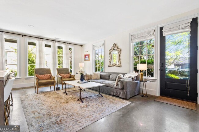 Photo - 2067 Telfair Cir NE