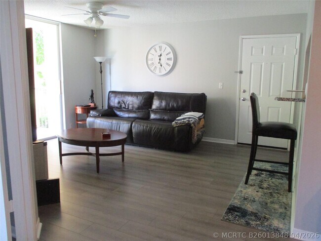 Photo - 123 Yacht Club Way Unit 206