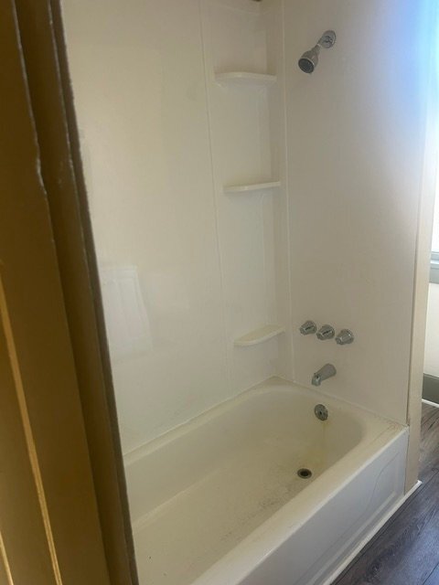 3744 Willow Ave Unit Front apt