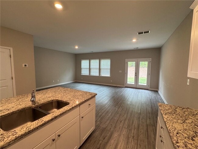 Photo - 6012 Harbor Landing Dr