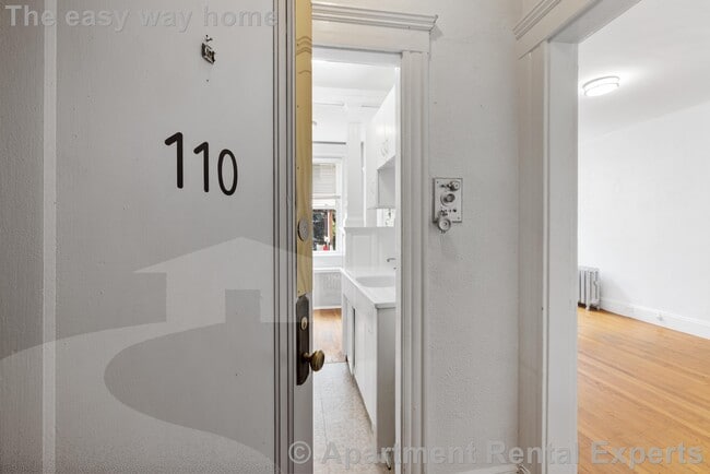 Photo - 170 Maple St Unidad #110