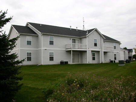 Churchill Court Apartments - Churchill Court Apartments