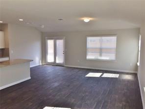 Photo - 116 Cranbrook Ln