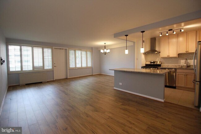 Photo - 4501 Arlington Blvd Unit 502