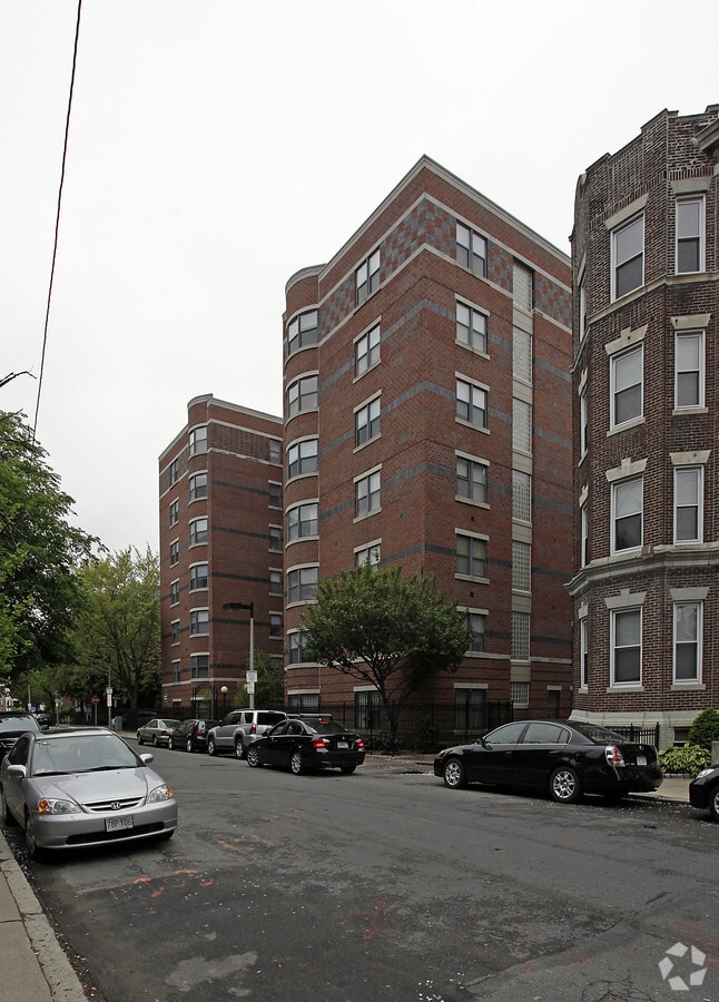 50 Peterborough ¡St. - 50 Peterborough St