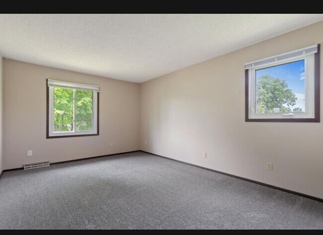 Photo - 605 10th Ave S Unit 605