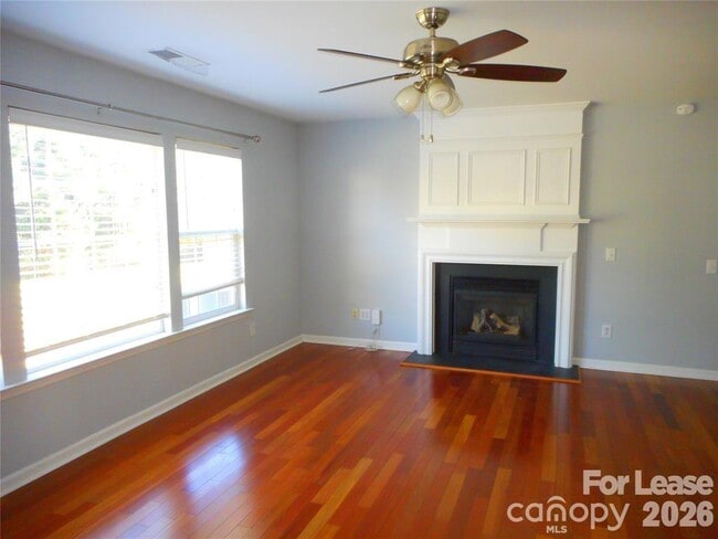 Photo - 9205 Bellegarde Dr