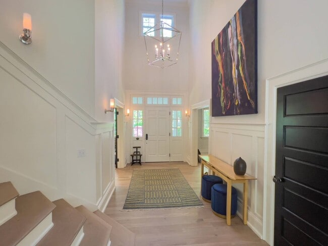 Photo - 118 Water Mill Towd Rd