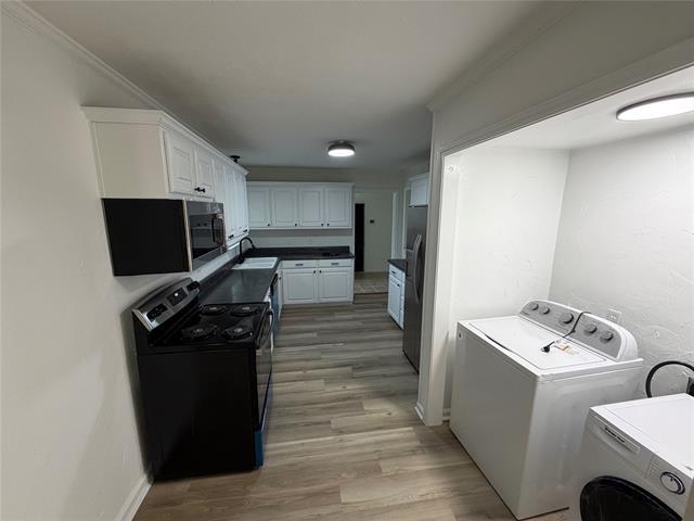 Photo - 5441 Wales Ave