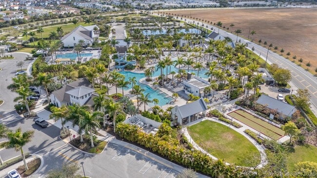 4776 Estates Cir