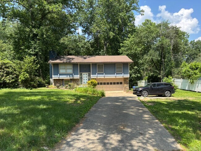 Photo - 77 Overlook Rd