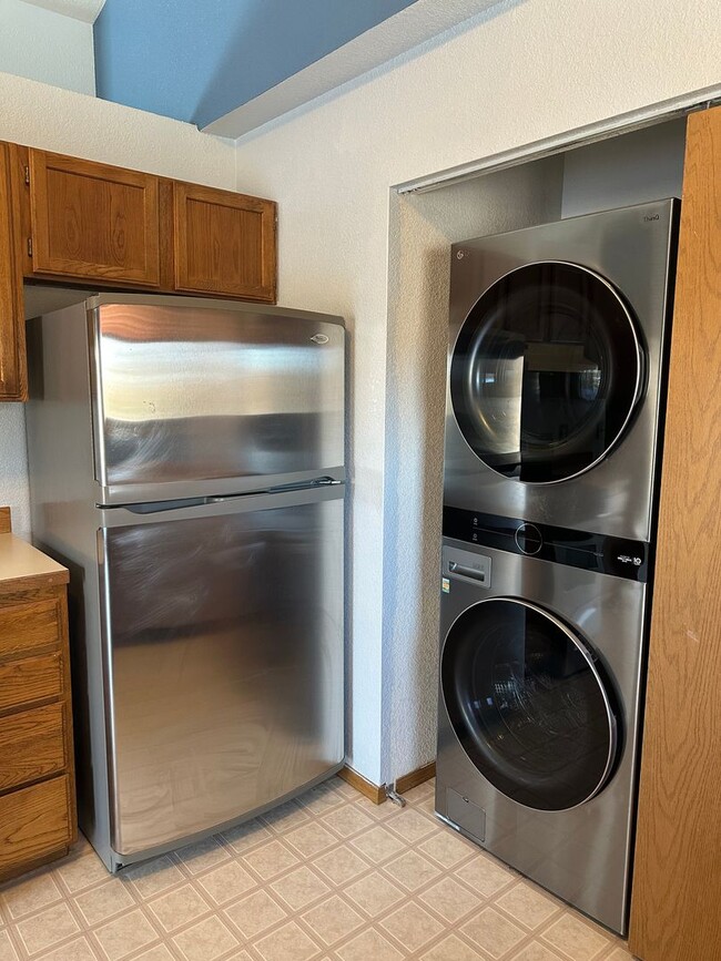 Photo - Cozy 2 bedroom 2 bath home