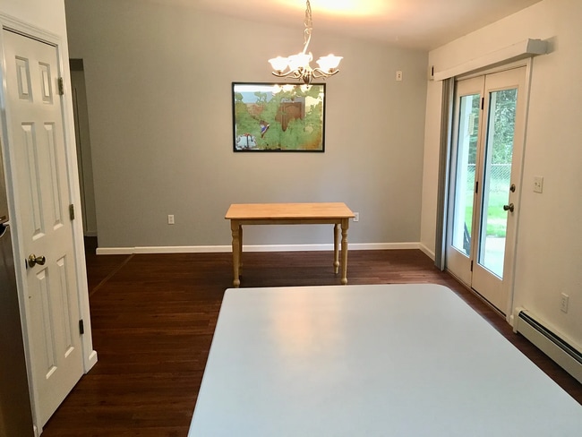 Photo - Home in North Pole / 2 Car Garage / Pet friendly